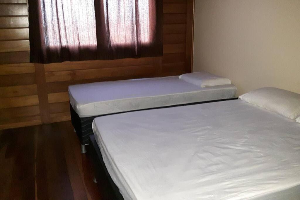 Linda Casa 3 Quartos Castelhanos Es อันเชียตา ภายนอก รูปภาพ